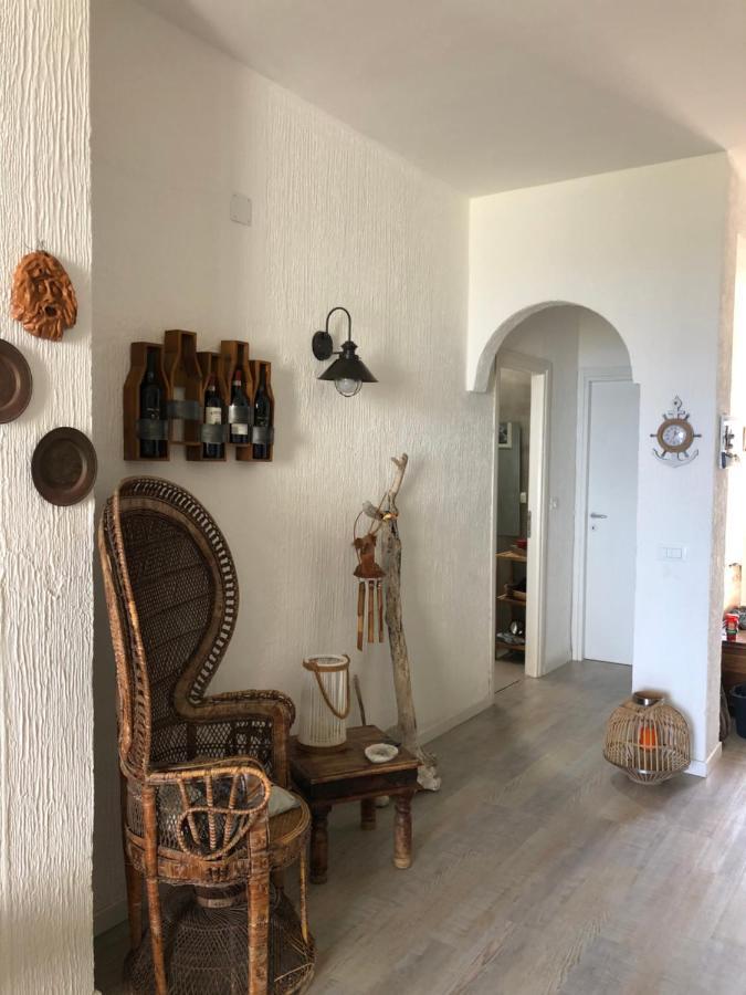 Residence Calarossa แตร์ราซีนี ภายนอก รูปภาพ