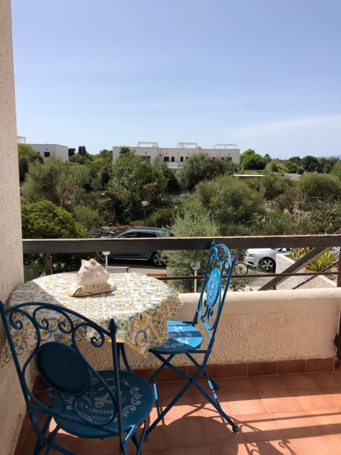 Residence Calarossa แตร์ราซีนี ภายนอก รูปภาพ